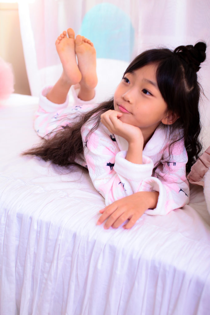 子供のファッションカタログ用の写真